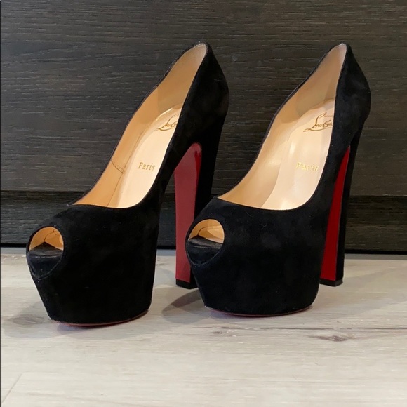 Christian Louboutin Shoes - Louboutin Shameless Platform size 38